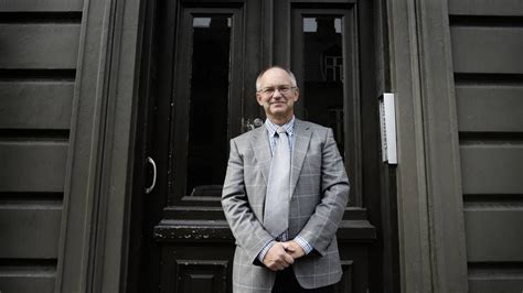 lars wismann anmeldelse|Kritisk bestyrelseskandidat regner med at komme i Danske.
